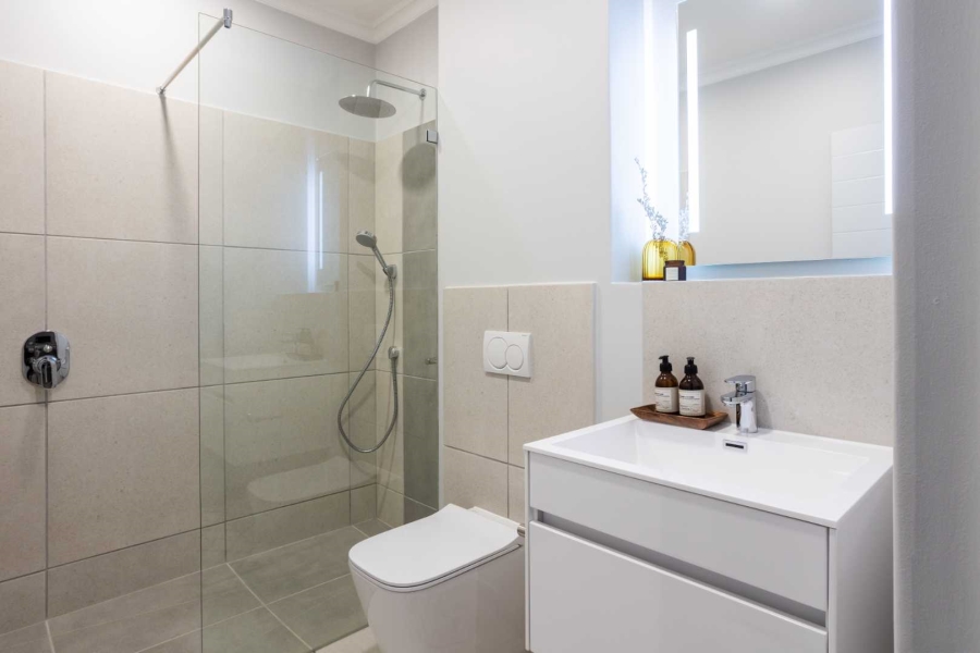 1 Bedroom Property for Sale in Val De Vie Estate Western Cape